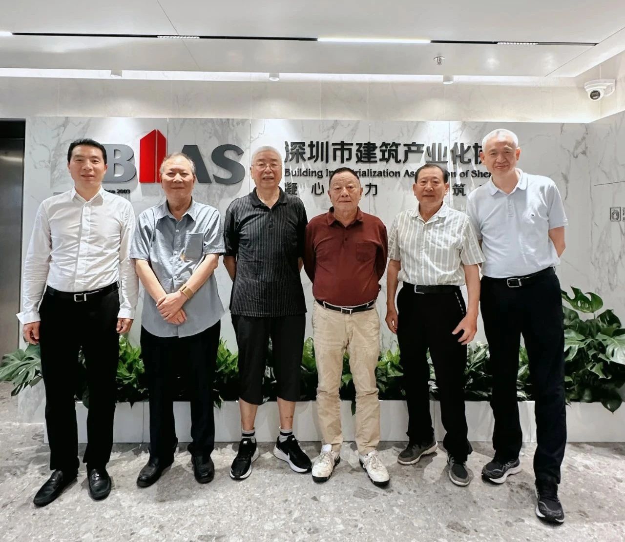 情系協(xié)會(huì) 薪火相傳：熱烈歡迎創(chuàng)會(huì)元?jiǎng)?、歷任會(huì)長們回家！